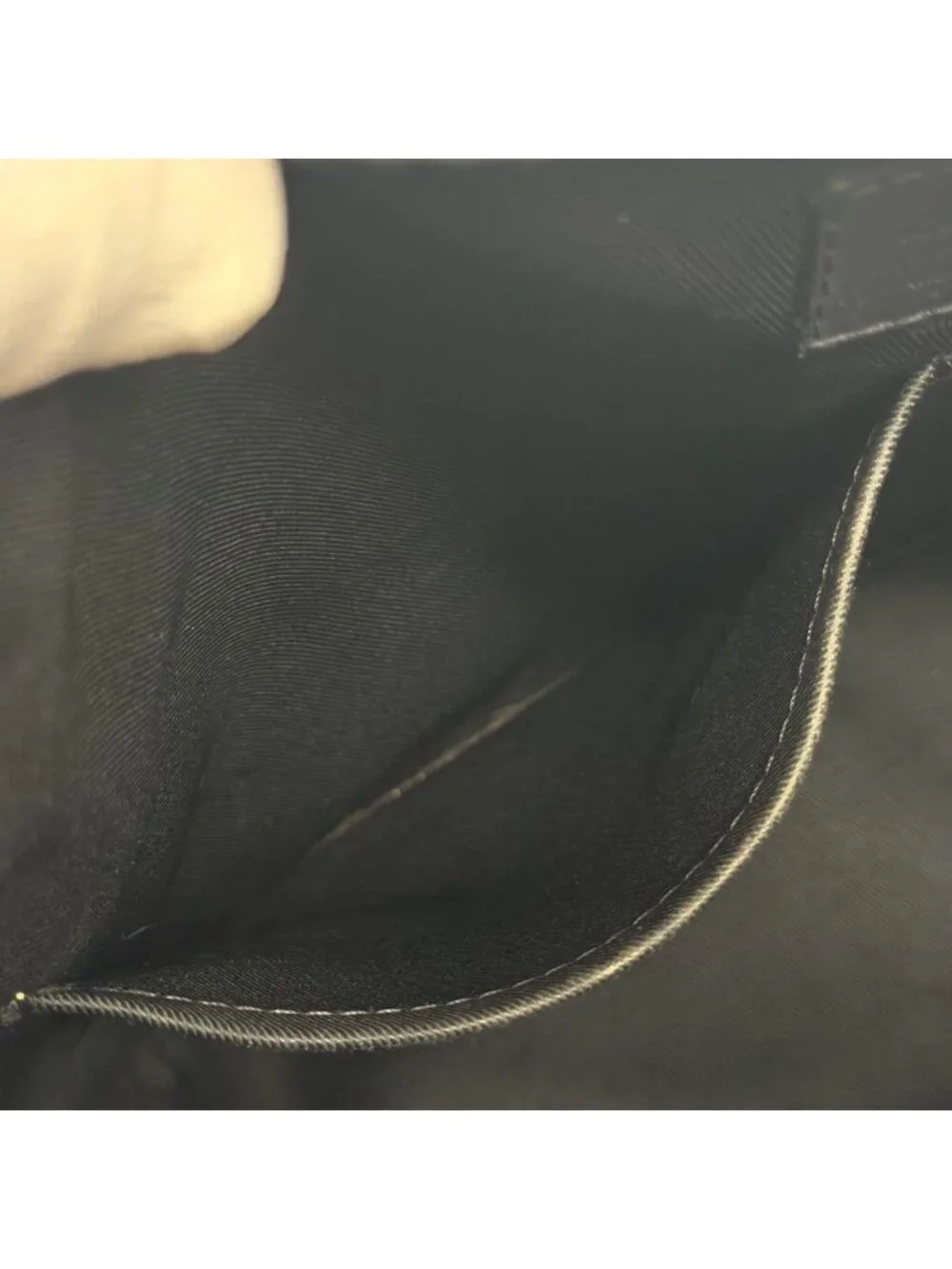 Louis Vuitton Messenger PM Damier Infini Black